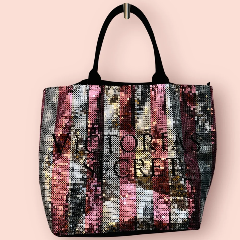 Victoria's Secret Limited Edition Pink Silver Sequin Weekender Tote Bag One Size - Picture 2 of 7